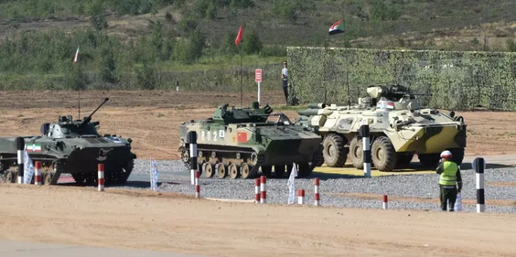 ZBD03步兵戰(zhàn)車亮相“空降排”，92A輪式裝甲車再戰(zhàn)“晴空”